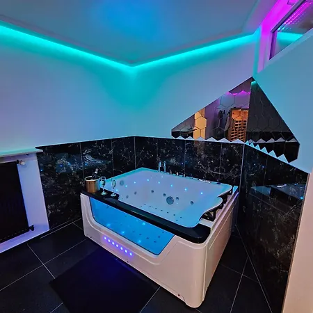 Magnifique Luxembourg Apartment Differdange